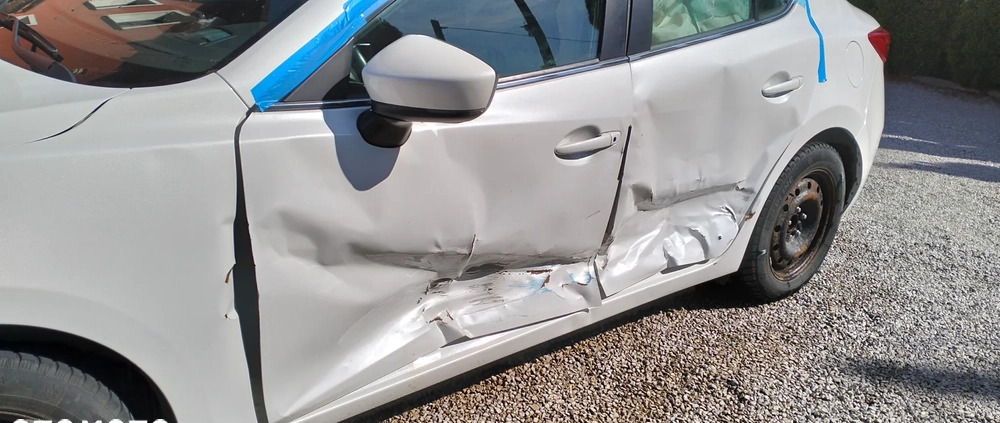 Mazda 3 cena 49300 przebieg: 128219, rok produkcji 2018 z Mysłowice małe 191